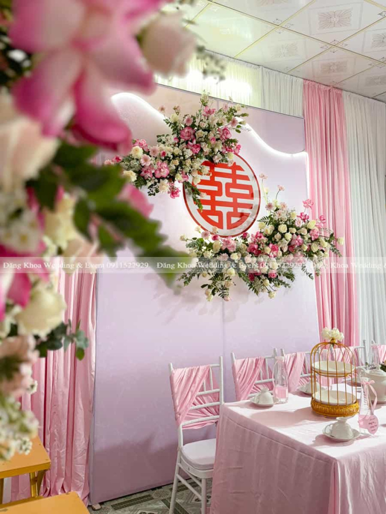 cuoi-hoi-dang-khoa-gia-tien-tone-hong-36