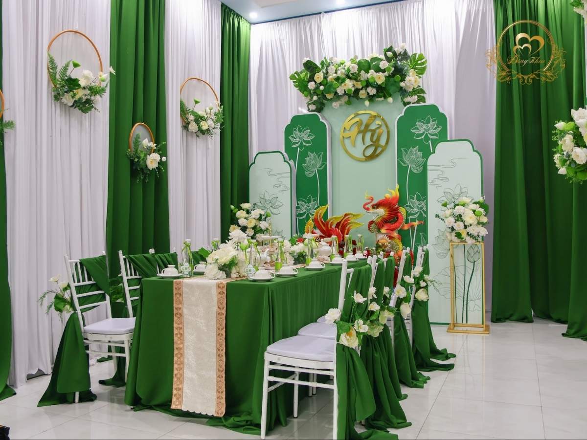 Top 50+ mẫu gia tiên đẹp tone sen 01