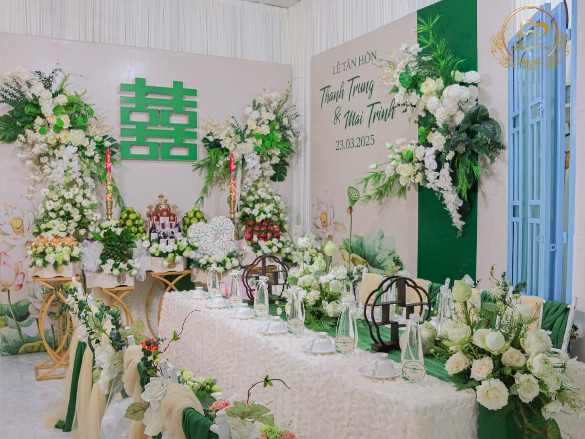 Top 50+ mẫu gia tiên đẹp tone sen 03