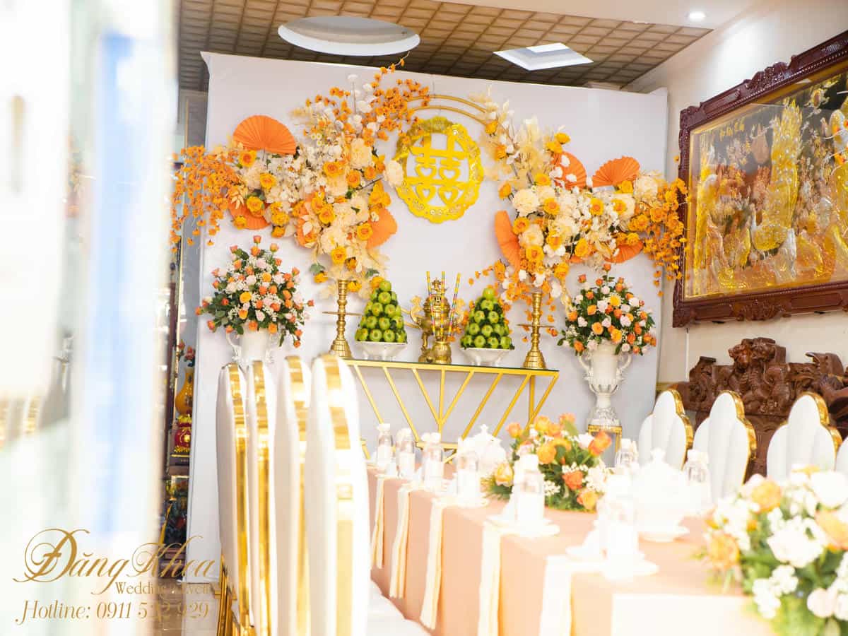 cuoi-hoi-dang-khoa-gia-tien-tone-cam-01