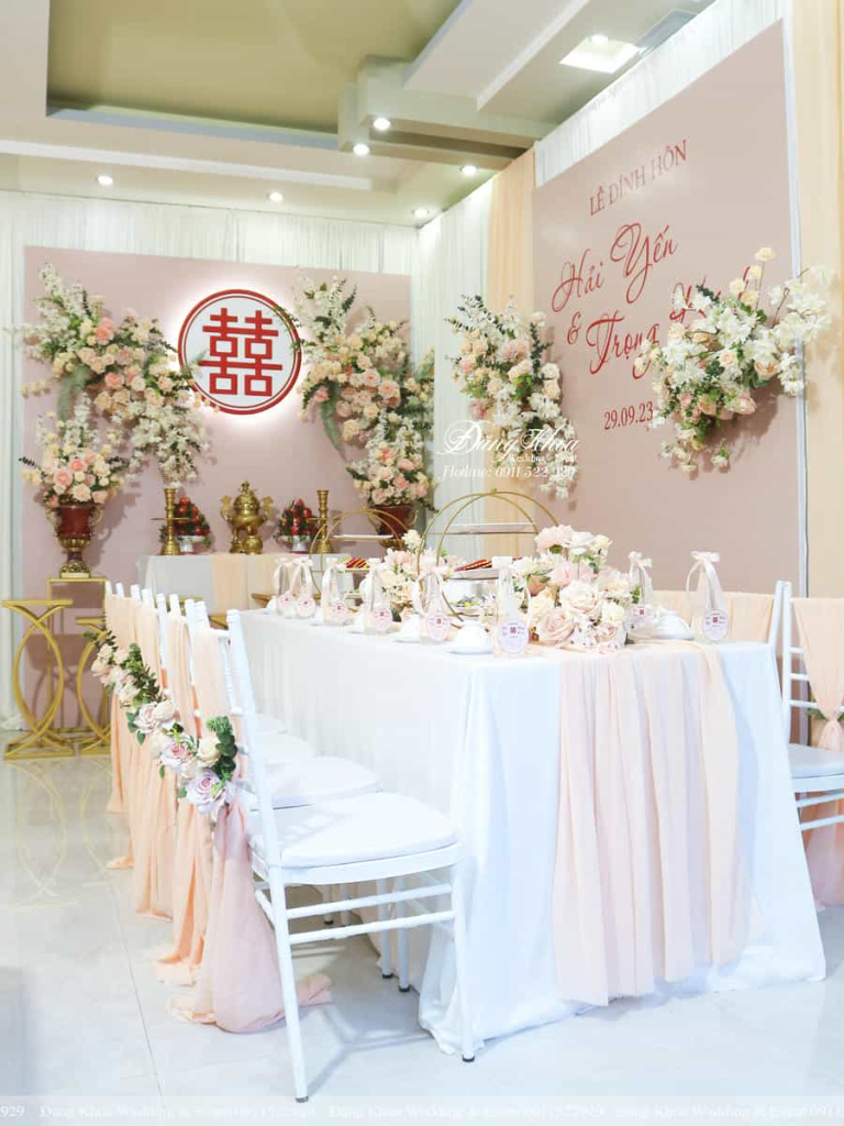 cuoi-hoi-dang-khoa-gia-tien-tone-hong-17