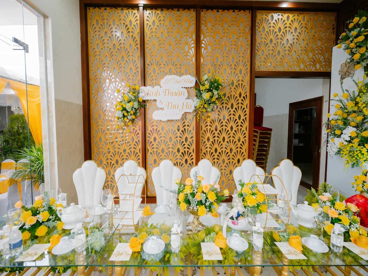 cuoi-hoi-dang-khoa-gia-tien-tone-vang-01