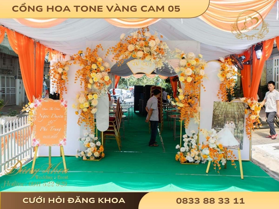 cuoi-hoi-dang-khoa-cong-hoa-tai-gia-tone-vang-cam-05