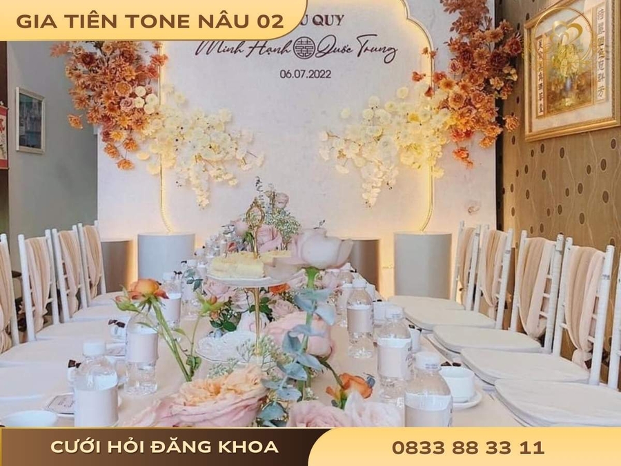 Gia tiên tone nâu 02