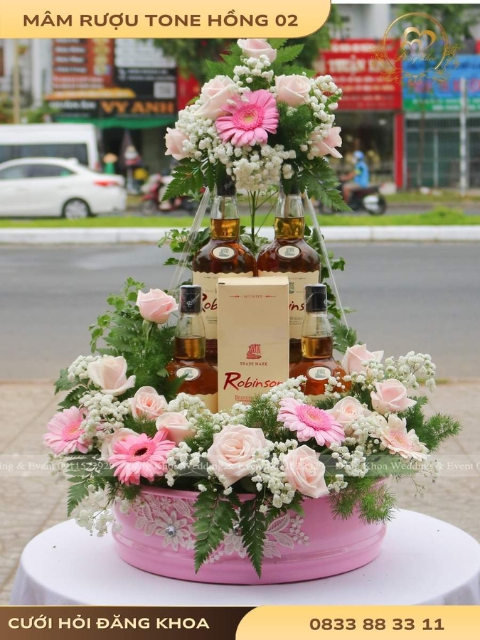 cuoi-hoi-dang-khoa-mam-ruou-hoa-tuoi-tone-hong-02