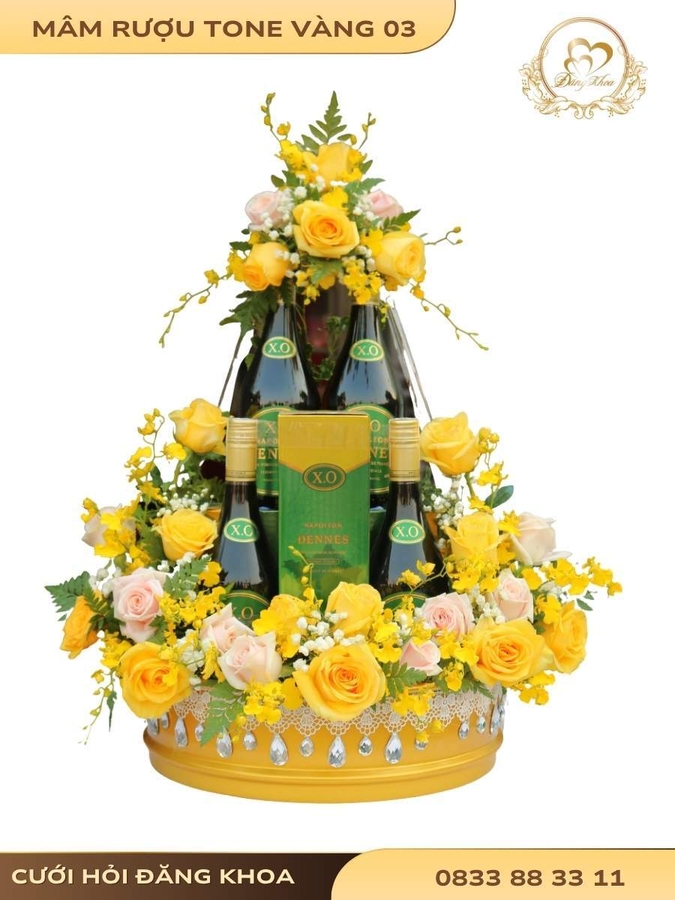 cuoi-hoi-dang-khoa-mam-ruou-hoa-tuoi-tone-vang-03