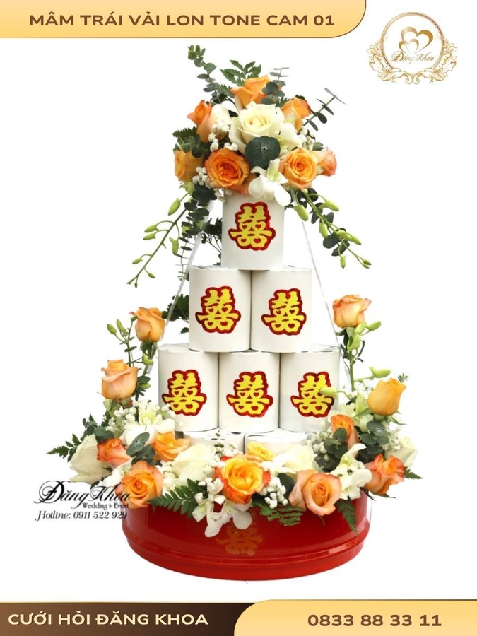 Mâm trái vải lon & hoa tươi tone cam 01