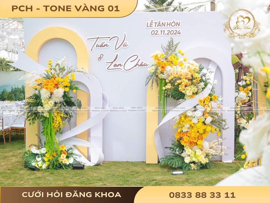 cuoi-hoi-dang-khoa-phong-chup-hinh-tone-vang-01