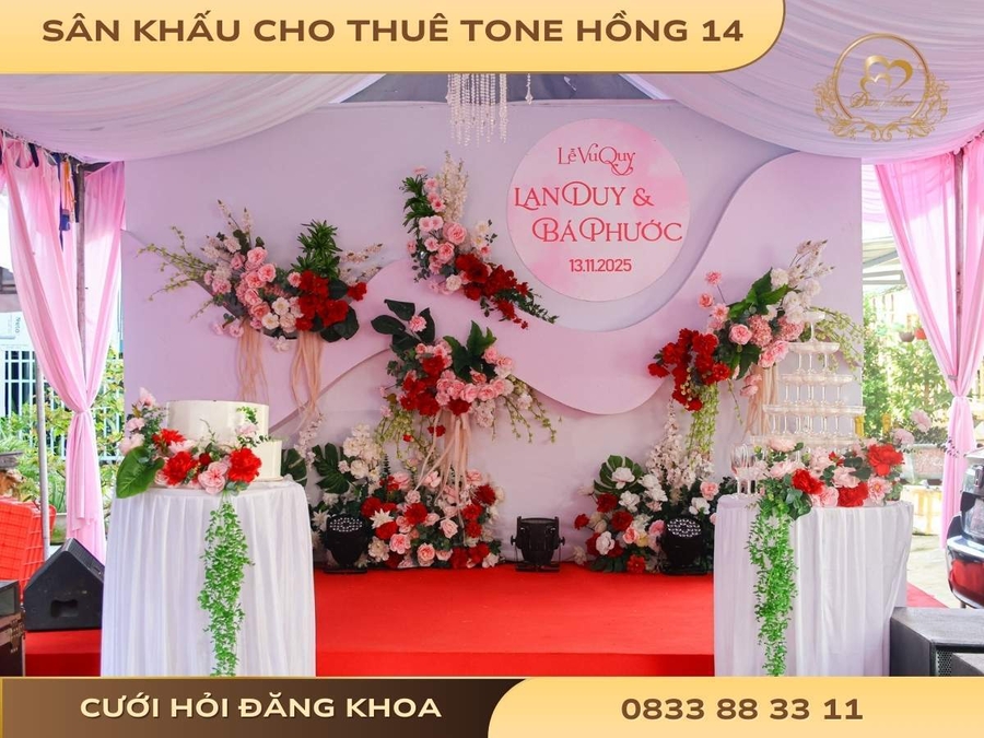 cuoi-hoi-dang-khoa-san-khau-cho-thue-tone-hong-14