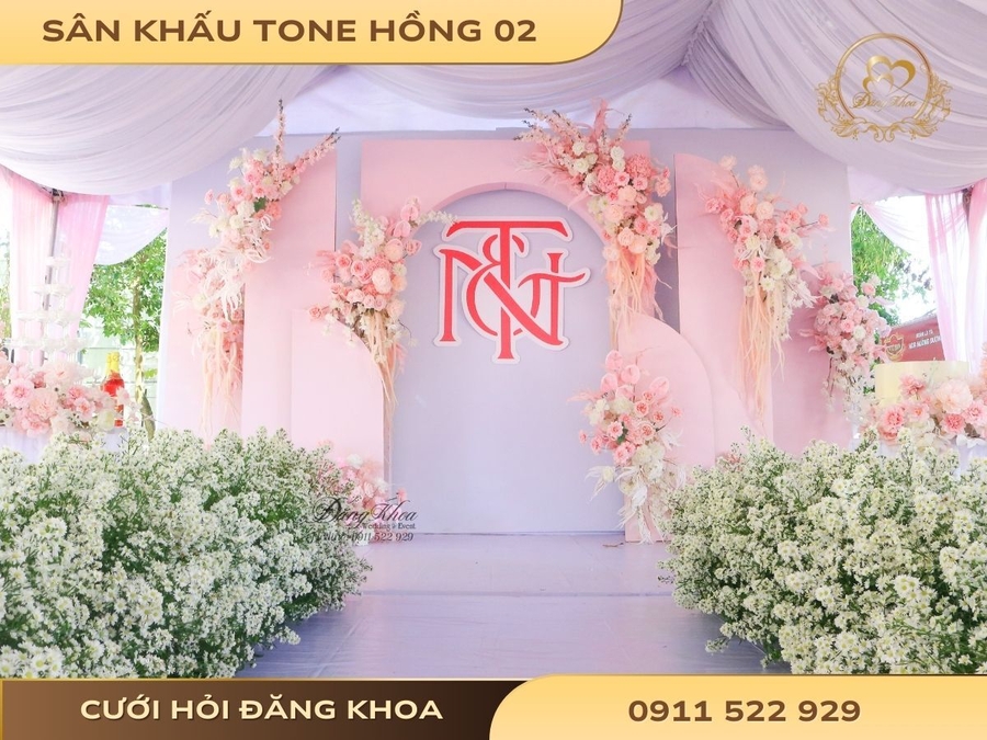 cuoi-hoi-dang-khoa-san-khau-tone-hong-02