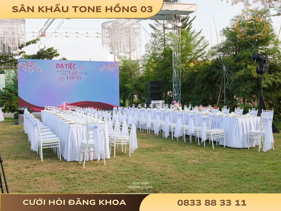 cuoi-hoi-dang-khoa-san-khau-tone-hong-03