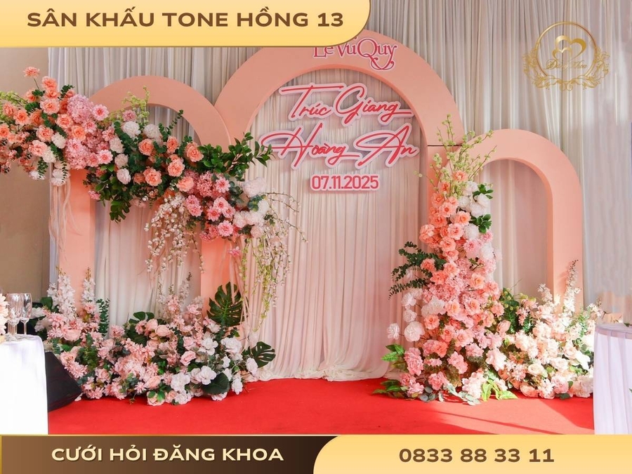cuoi-hoi-dang-khoa-san-khau-tone-hong-13