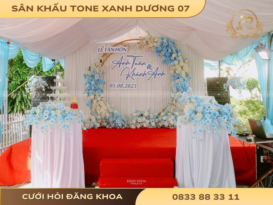 cuoi-hoi-dang-khoa-san-khau-tone-xanh-duong-07