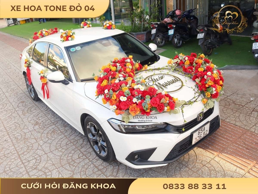 cuoi-hoi-dang-khoa-xe-hoa-tone-do-04