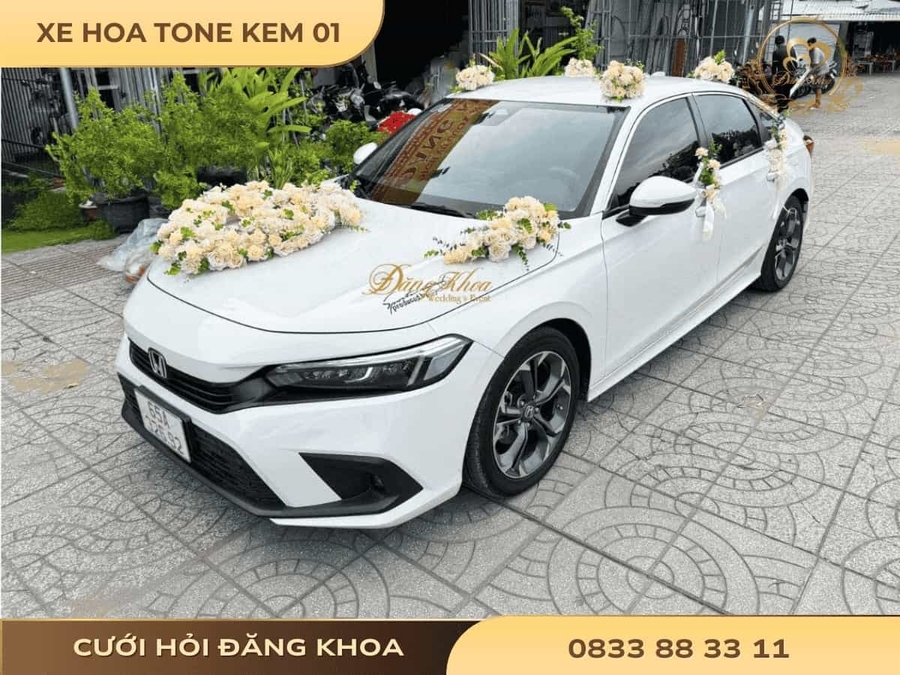 cuoi-hoi-dang-khoa-xe-hoa-tone-kem-01