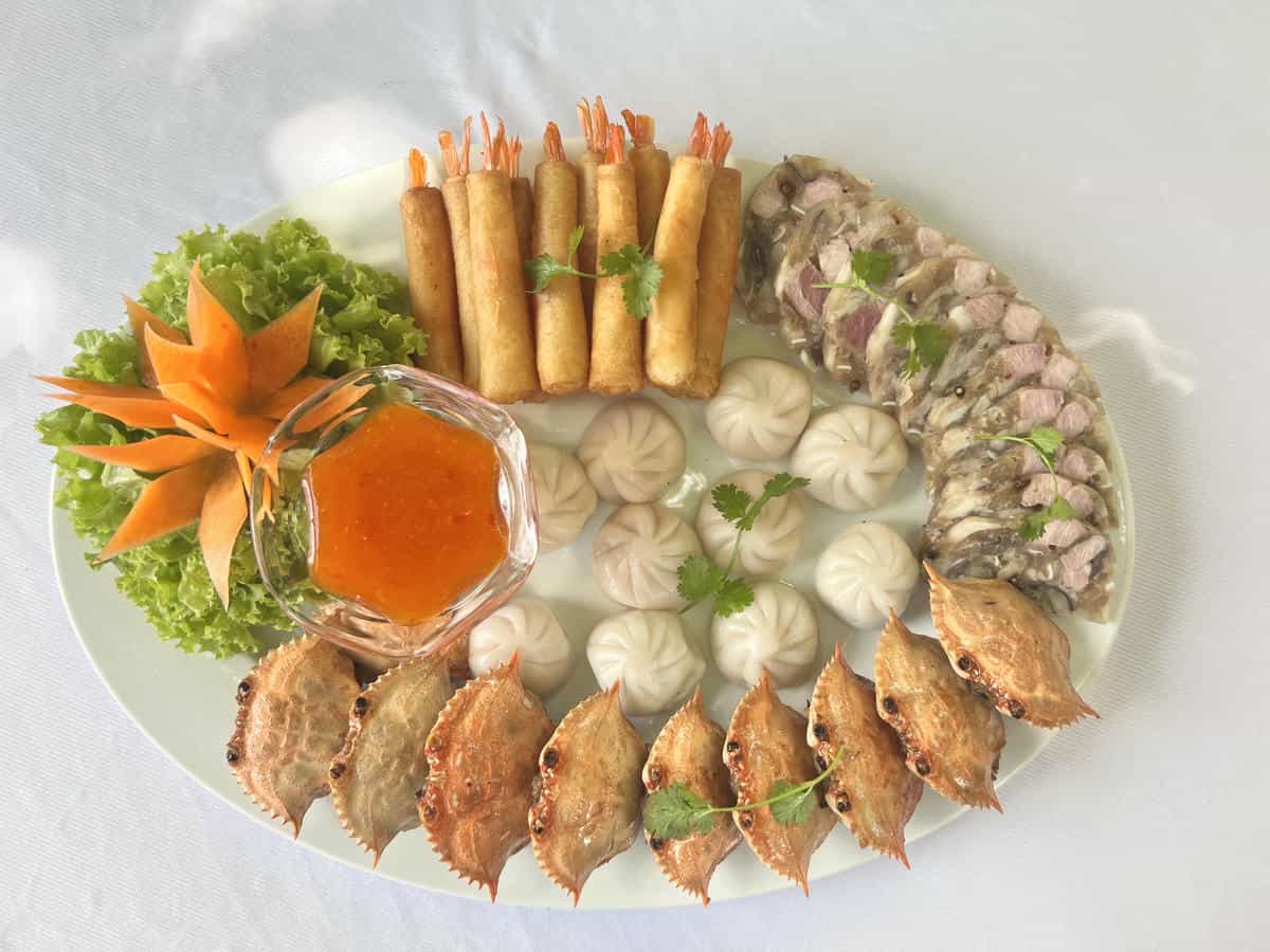 cuoi-hoi-dang-khoa-khai-vi