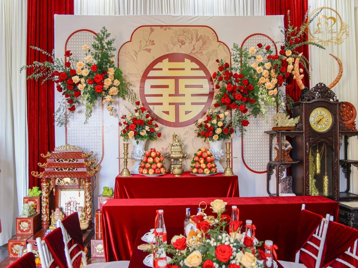 cuoi-hoi-dang-khoa-gia-tien-tone-do-30