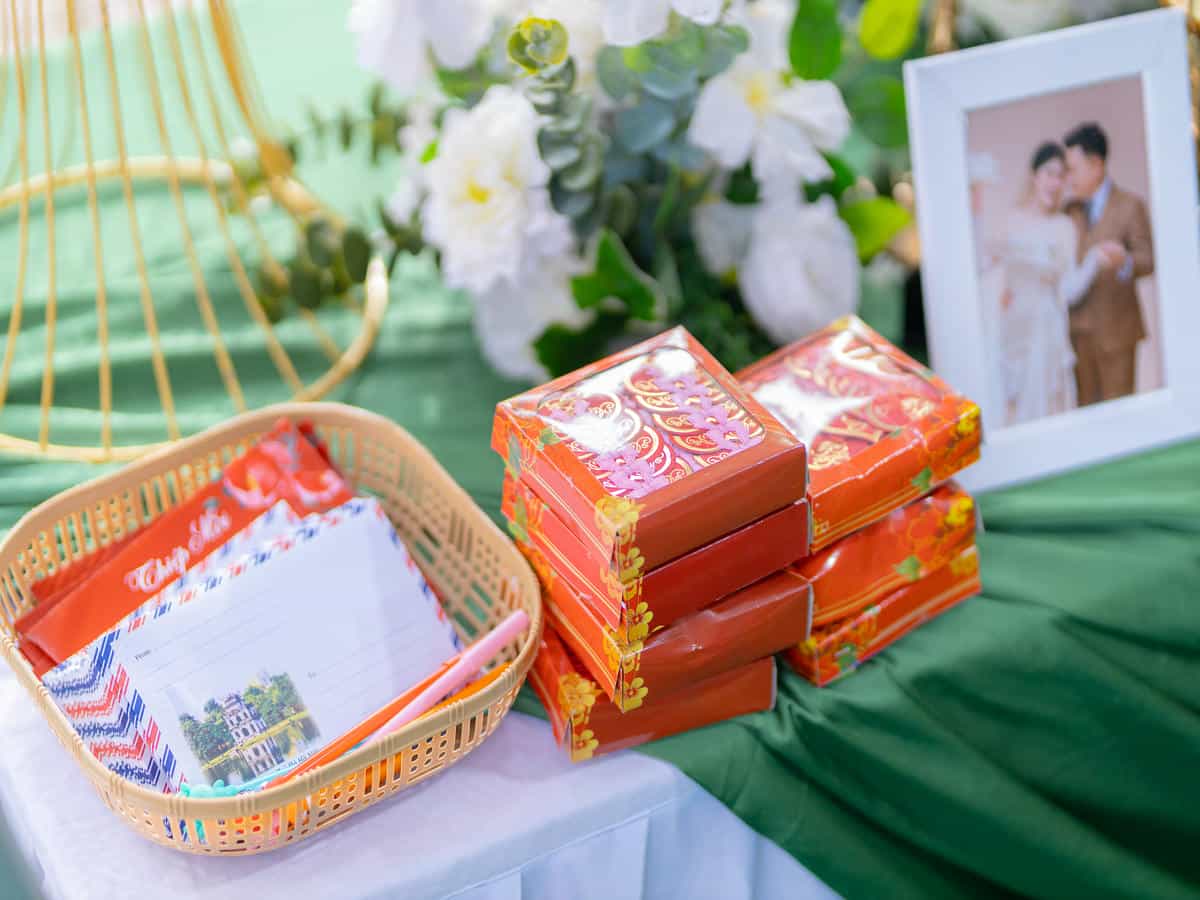 cuoi-hoi-dang-khoa-thiep-03