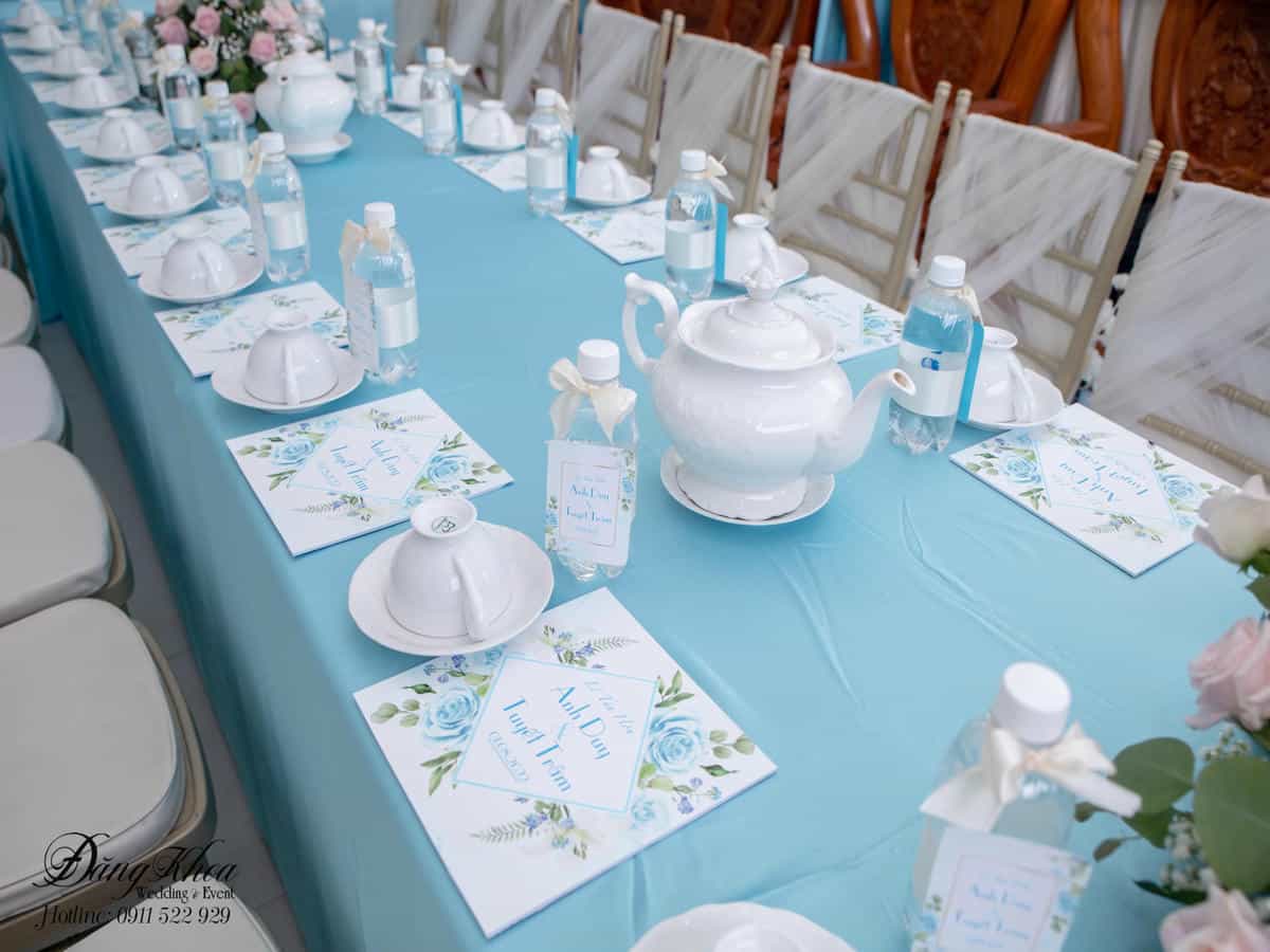 cuoi-hoi-dang-khoa-gia-tien-tone-xanh-duong-07