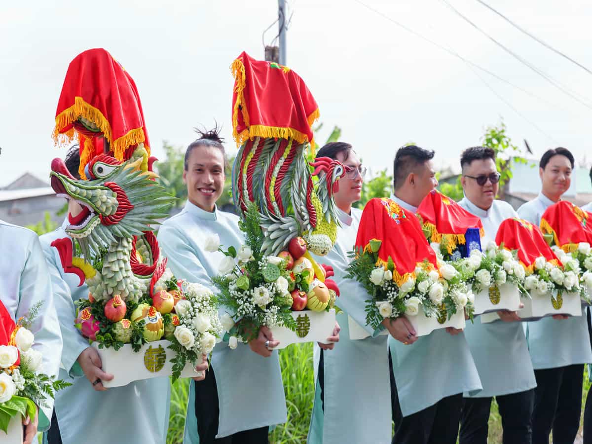 cuoi-hoi-dang-khoa-mam-qua