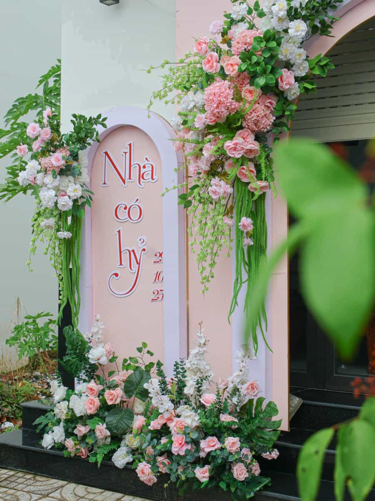 cuoi-hoi-dang-khoa-nha-co-hy
