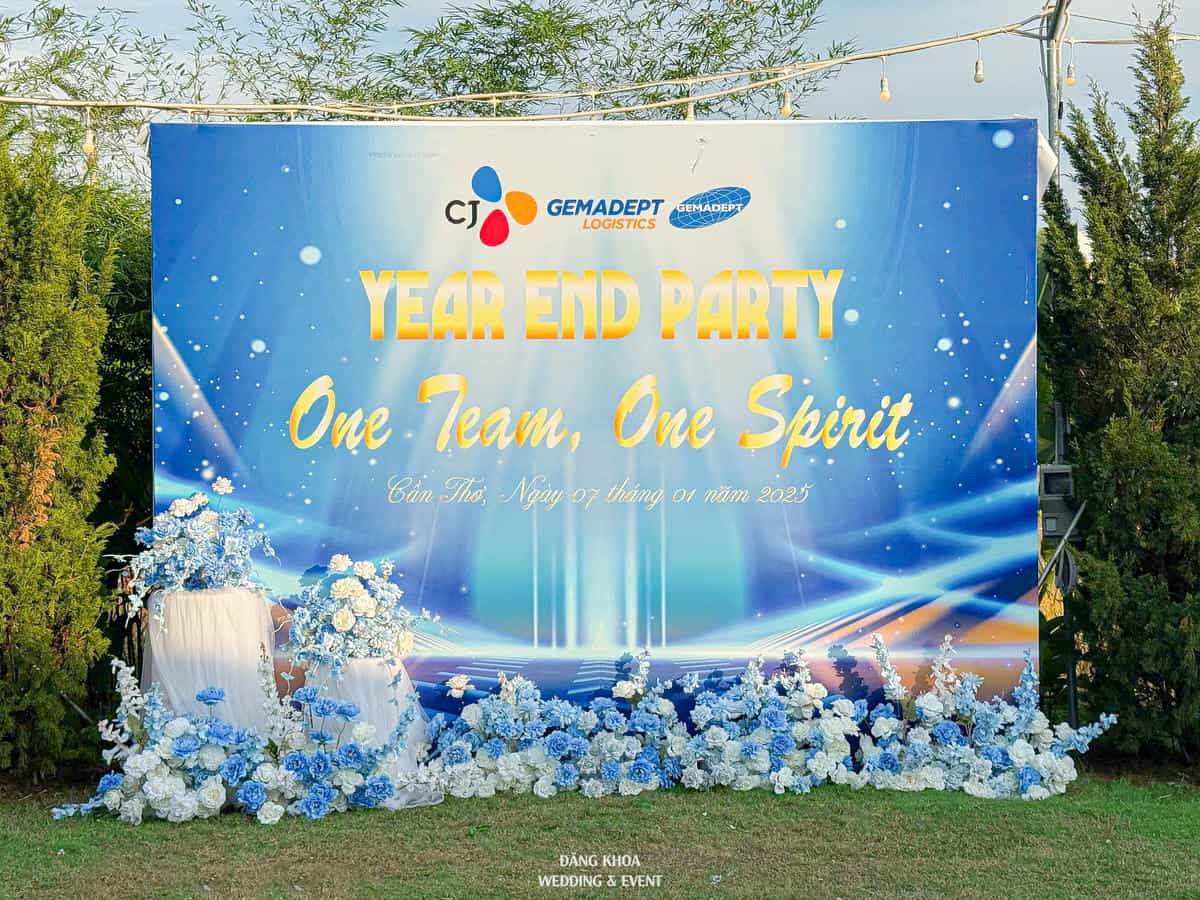 cuoi-hoi-dang-khoa-tiec-year-end-party