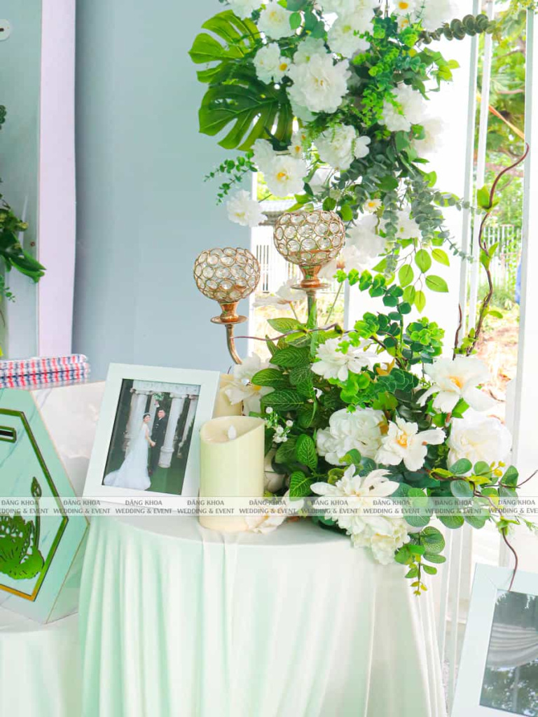 cuoi-hoi-dang-khoa-ban-gallery-tone-trang-xanh-02