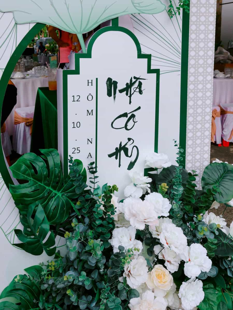 cuoi-hoi-dang-khoa-nha-co-hy