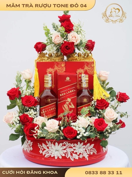 Mâm trà rượu & hoa tươi tone đỏ 04