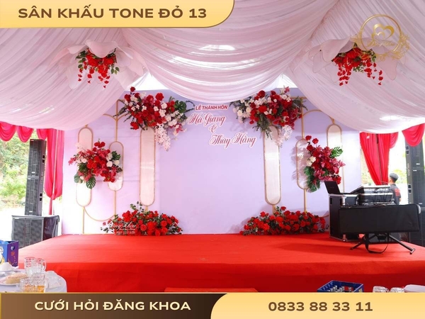Sân khấu tone đỏ 13