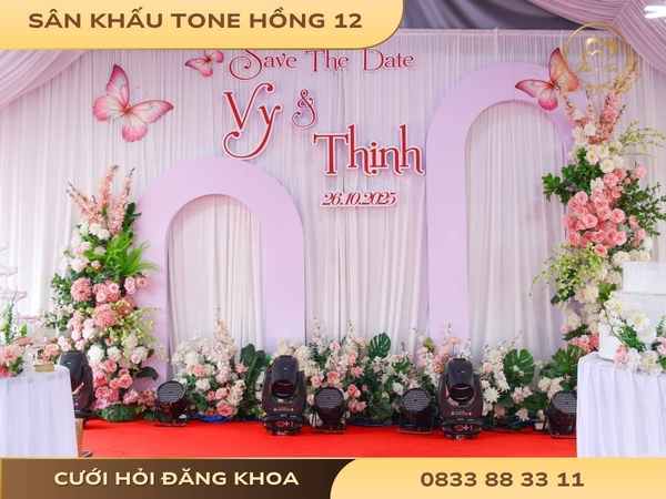 Sân khấu tone hồng 12