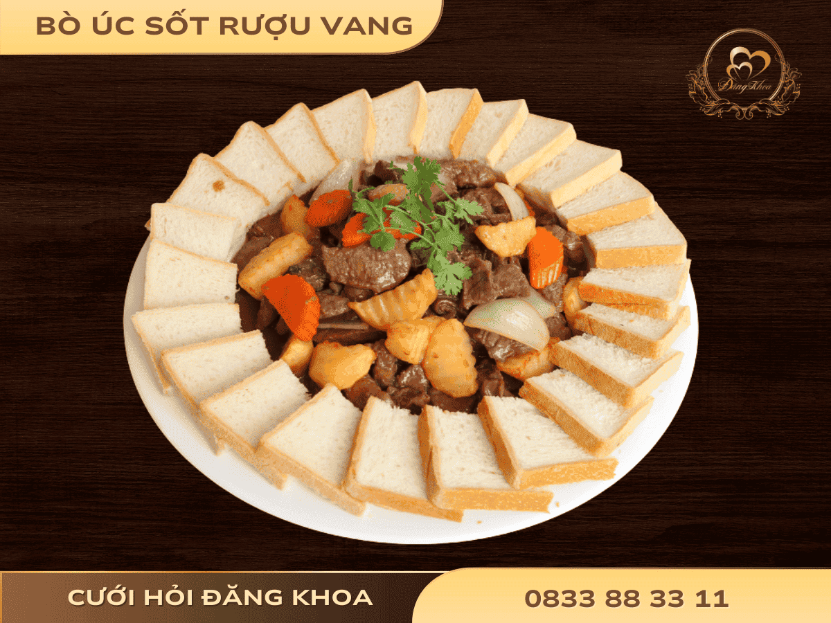 Bò úc sốt rượu vang