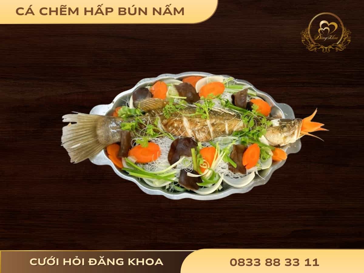   Cá chẽm hấp bún nấm