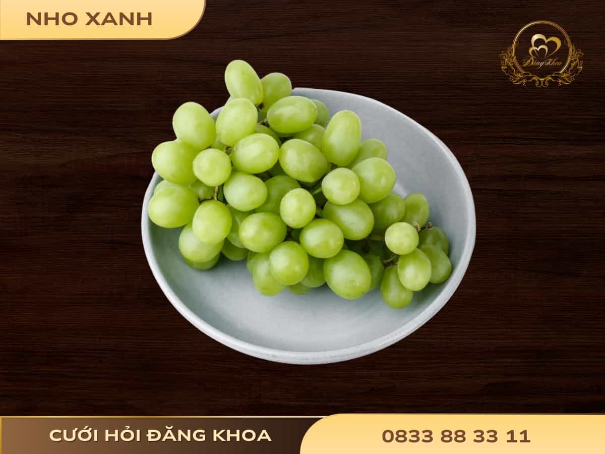 Nho xanh